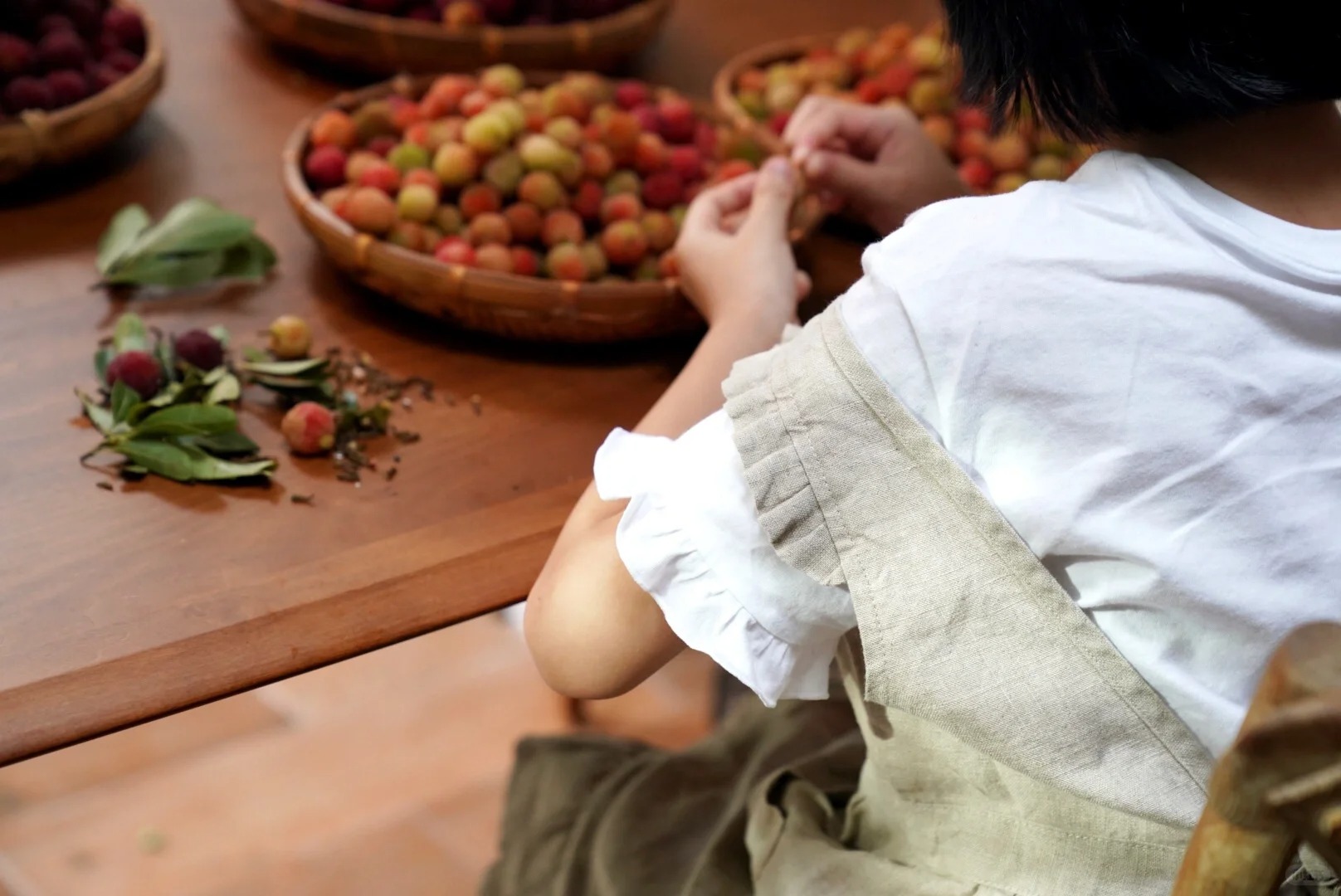 Mùa thanh mai chín rộ: Thứ quả chua ngọt đẹp như mơ, ăn ngon lại tốt cho sức khỏe- Ảnh 19. Mùa thanh mai chín rộ: Thứ quả chua ngọt đẹp như mơ, ăn ngon lại tốt cho sức khỏe- Ảnh 19.