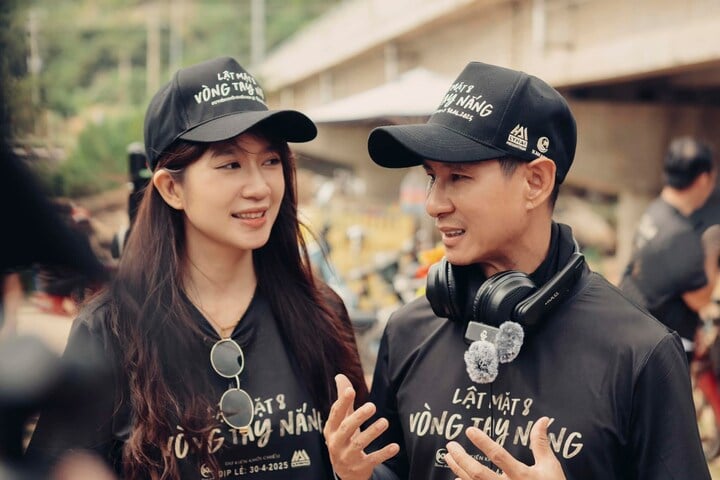Vợ Lý Hải nói lý do bỏ sự nghiệp riêng, quan điểm dạy 4 con 'không giống ai' - Ảnh 3. Vợ Lý Hải nói lý do bỏ sự nghiệp riêng, quan điểm dạy 4 con 'không giống ai' - Ảnh 3.