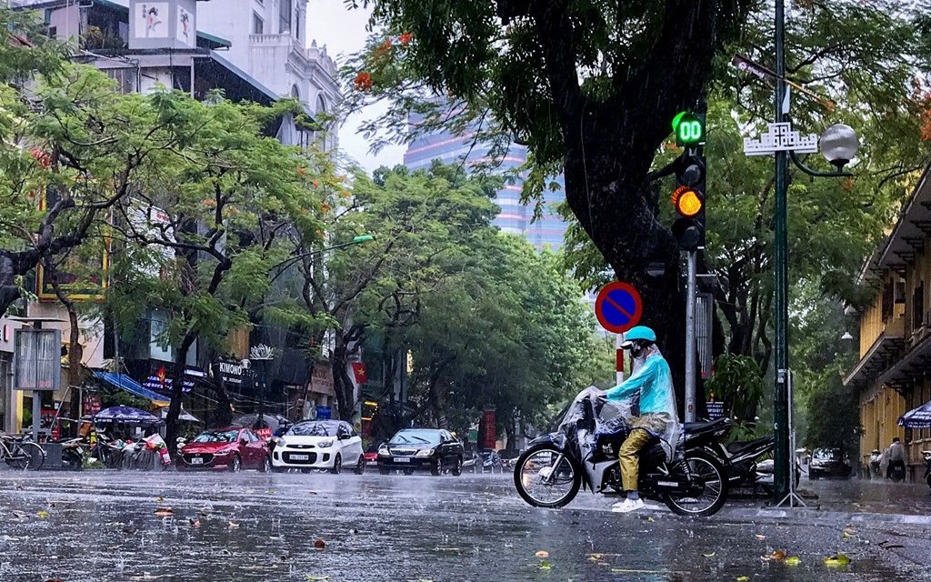 thoi-tiet-17467200107741755194206-42-0-682-1024-crop-1746720317405211079171.jpg