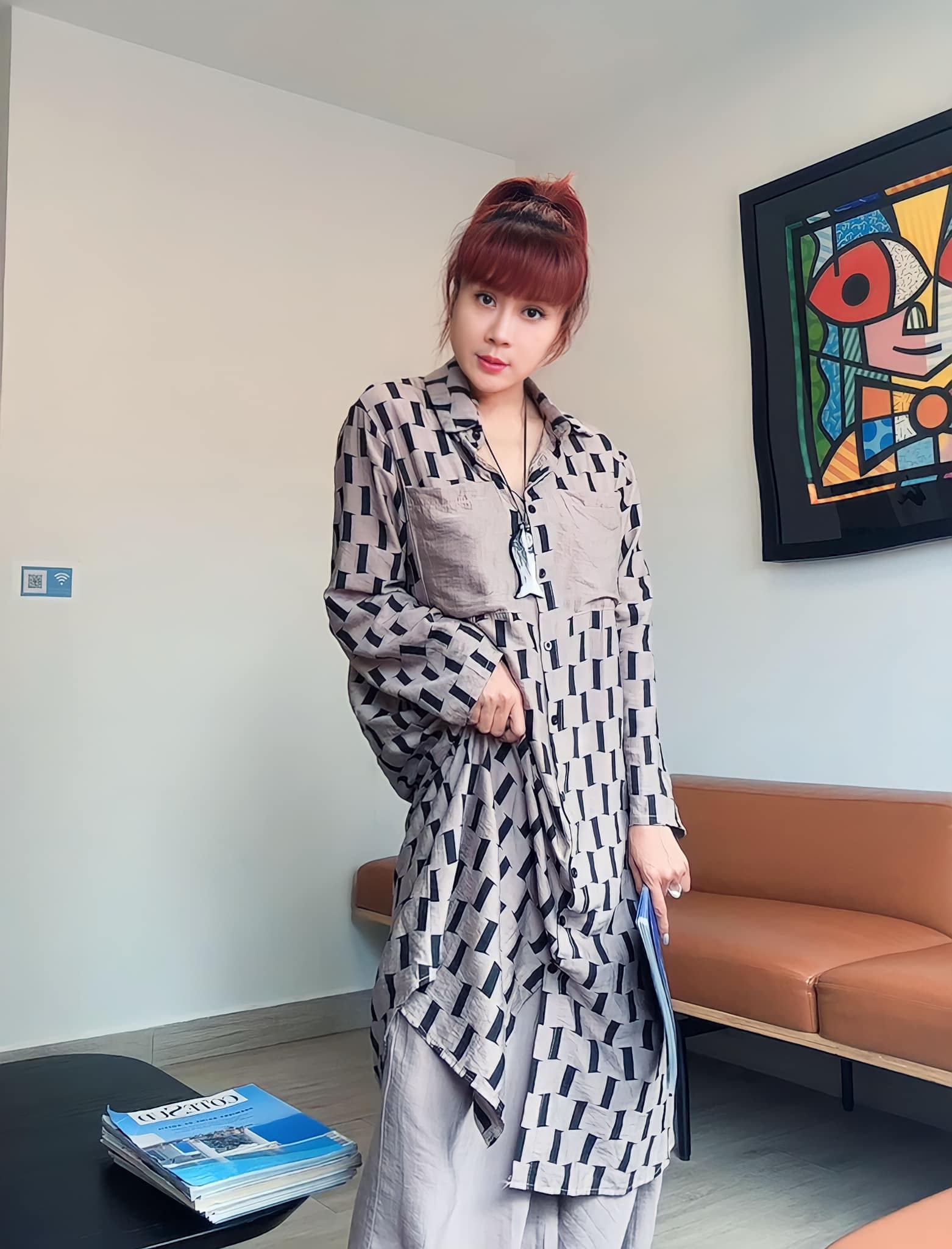 Cặp chị em giám khảo 2 phiên bản 'Giọng hát Việt' quê Nam Định có cuộc sống đời thực ra sao?- Ảnh 3.