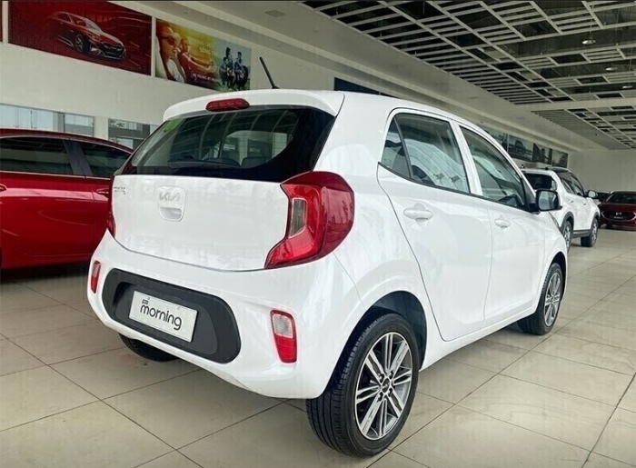 Giá lăn bánh Kia Morning mới nhất giảm kịch sàn, rẻ chưa từng có, dẫn đầu hatchback hạng A về giá - Ảnh 5. Giá lăn bánh Kia Morning mới nhất giảm kịch sàn, rẻ chưa từng có, dẫn đầu hatchback hạng A về giá - Ảnh 5.