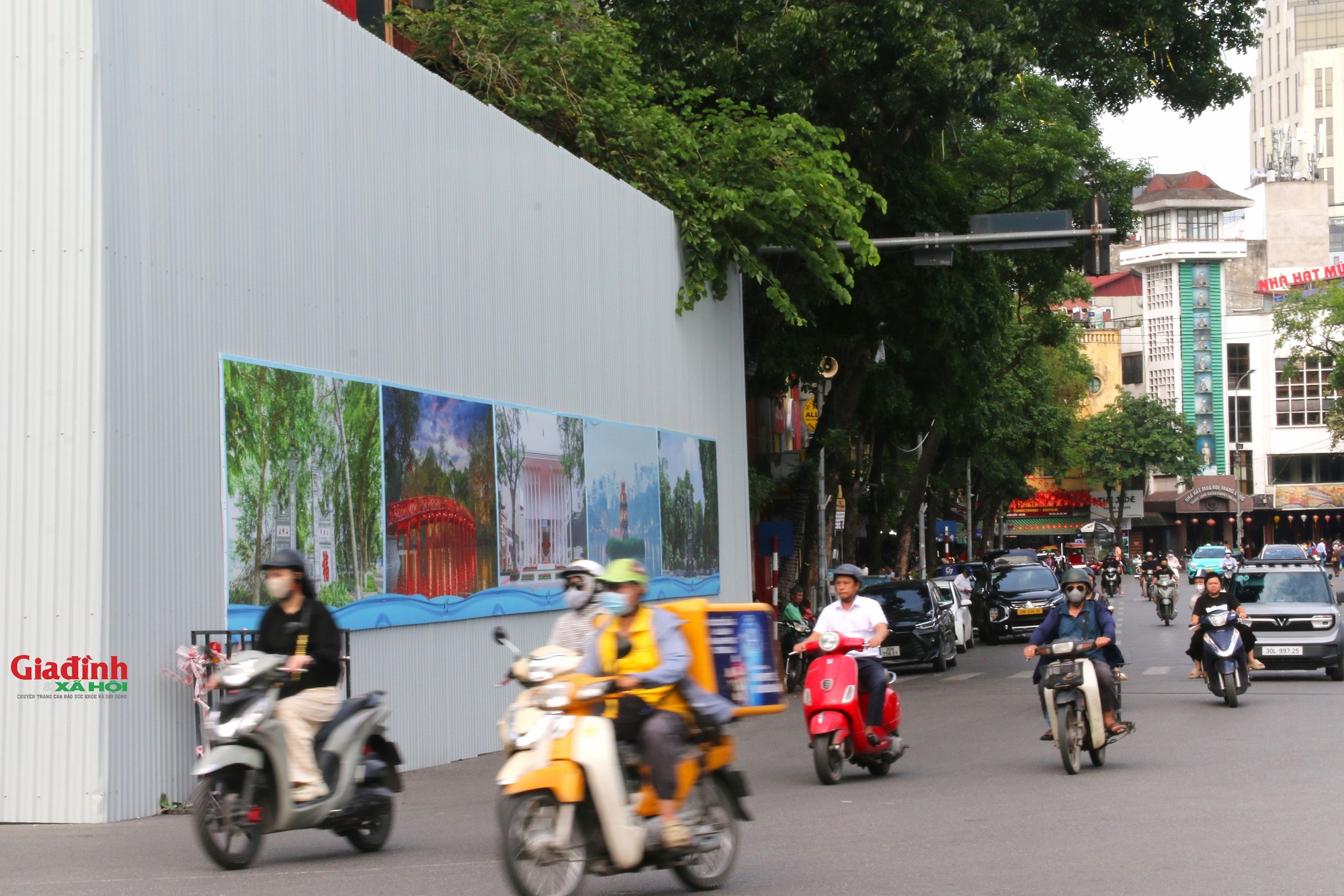 Hiện trạng tòa nhà 'Hàm cá mập' sau khi được quây kín bằng hàng rào tôn - Ảnh 9. Hiện trạng tòa nhà 'Hàm cá mập' sau khi được quây kín bằng hàng rào tôn - Ảnh 9.