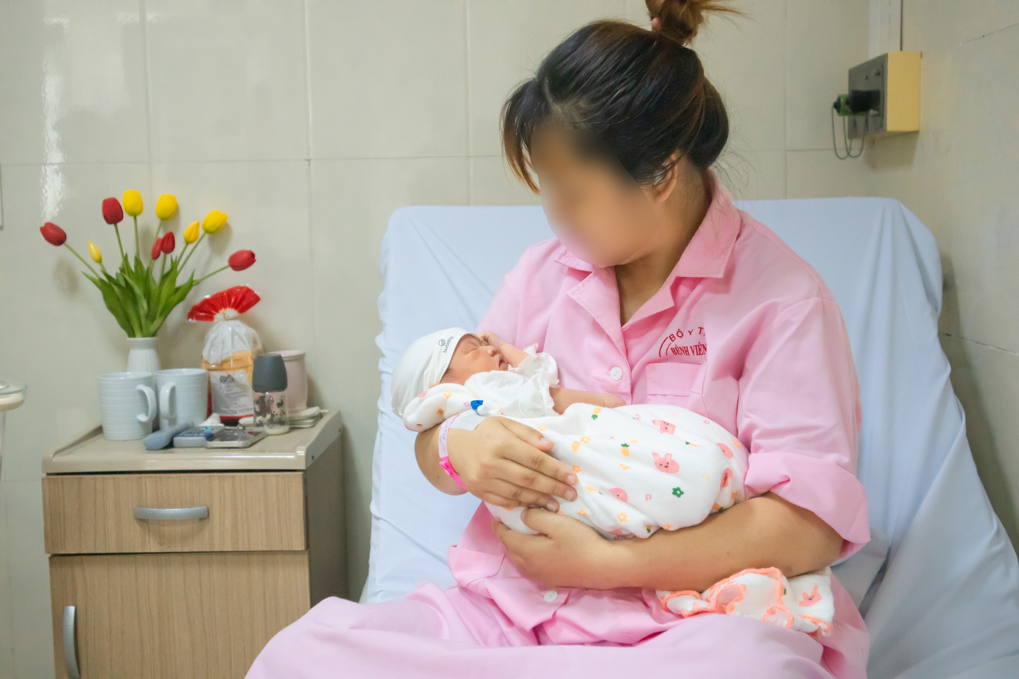 Viết tiếp câu chuyện cổ tích về cô gái mắc bệnh tim bẩm sinh, chỉ có 1% hy vọng cách đây 13 năm, vừa vượt cạn thành công - Ảnh 3. Viết tiếp câu chuyện cổ tích về cô gái mắc bệnh tim bẩm sinh, chỉ có 1% hy vọng cách đây 13 năm, vừa vượt cạn thành công - Ảnh 3.