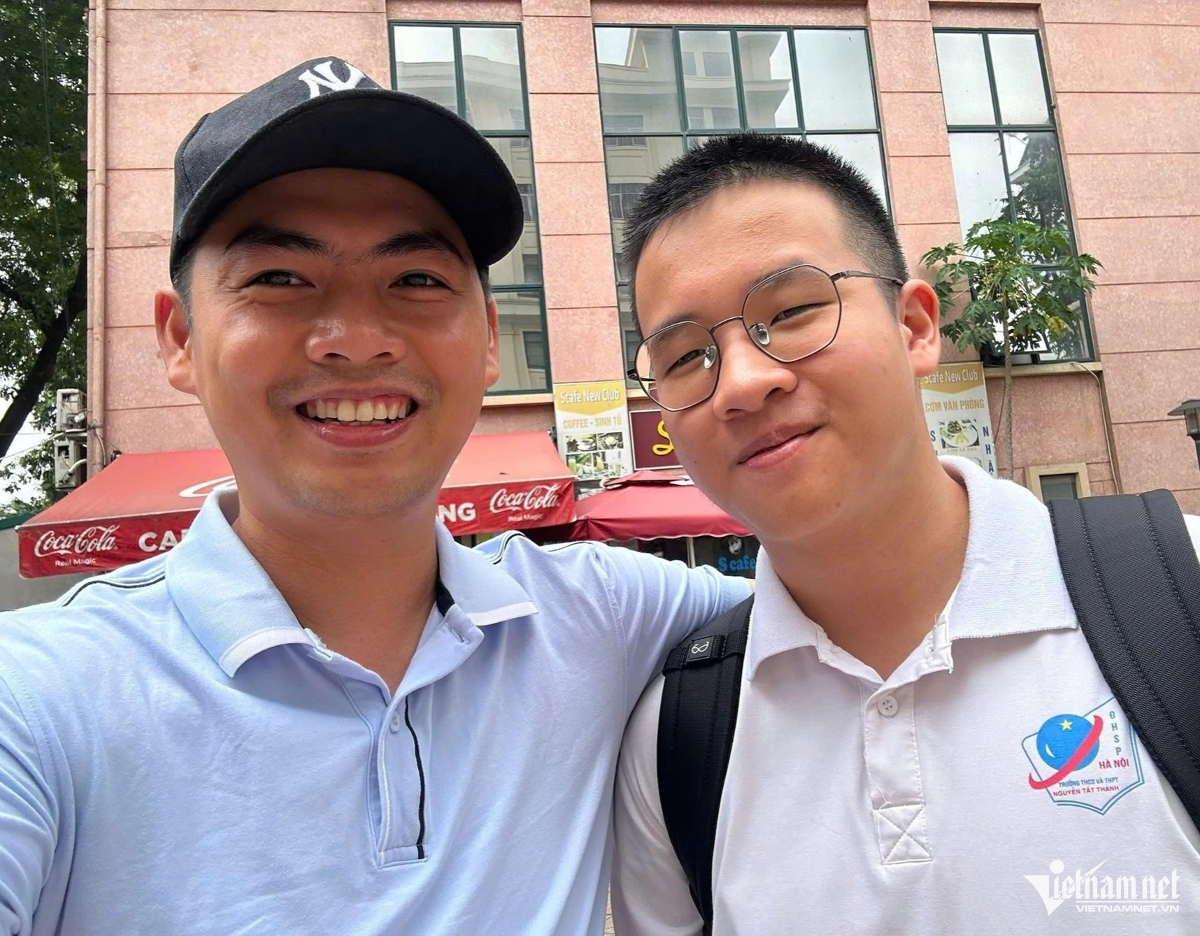 Nam sinh đạt 10 điểm Toán chuyên thi lớp 10 Trường Khoa học Tự nhiên - Ảnh 3. Nam sinh đạt 10 điểm Toán chuyên thi lớp 10 Trường Khoa học Tự nhiên - Ảnh 3.