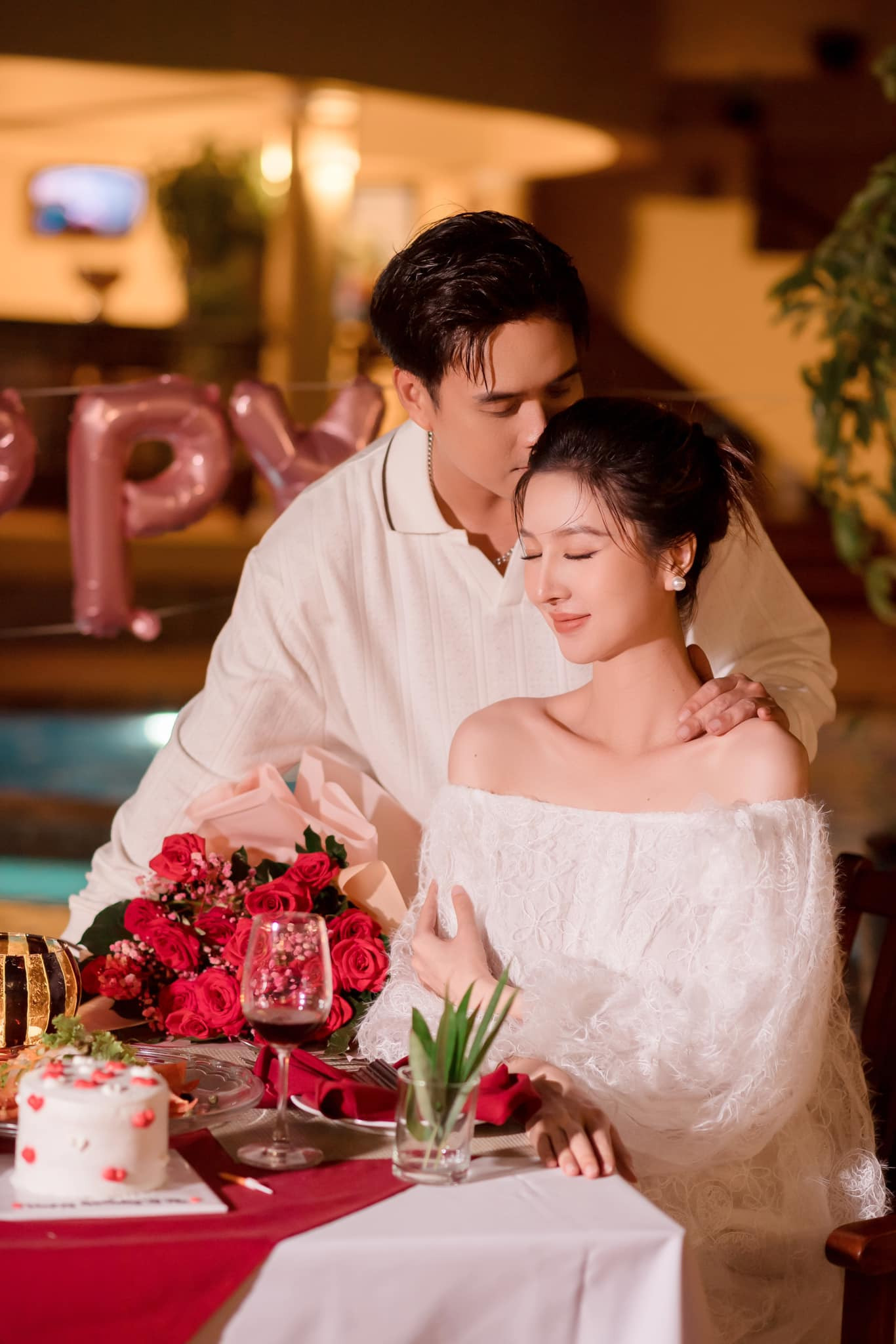 3 nghệ sĩ quê Đắk Lắk: Người là 'Hoa hậu quốc dân', người lấy vợ kém 17 tuổi - Ảnh 10. 3 nghệ sĩ quê Đắk Lắk: Người là 'Hoa hậu quốc dân', người lấy vợ kém 17 tuổi - Ảnh 10.