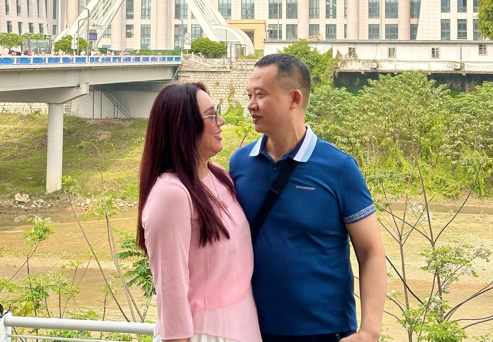 Cuộc ly hôn kỳ lạ của diễn viên Thu Huyền - Ảnh 3. Cuộc ly hôn kỳ lạ của diễn viên Thu Huyền - Ảnh 3.
