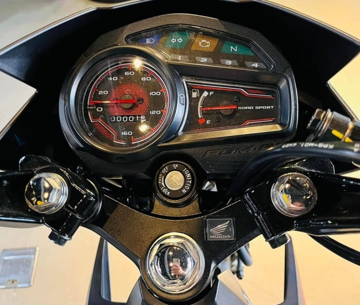 Xe số 125cc giá 31 triệu đồng của Honda tại Việt Nam thiết kế độc đáo, đẹp hơn Future và Wave Alpha- Ảnh 4. Xe số 125cc giá 31 triệu đồng của Honda tại Việt Nam thiết kế độc đáo, đẹp hơn Future và Wave Alpha- Ảnh 4.