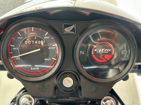 Xe máy 70cc của Honda giá 13,9 triệu đồng đẹp cổ điển, rẻ hơn cả xe số Wave Alpha, Yamaha Exciter- Ảnh 4. Xe máy 70cc của Honda giá 13,9 triệu đồng đẹp cổ điển, rẻ hơn cả xe số Wave Alpha, Yamaha Exciter- Ảnh 4.