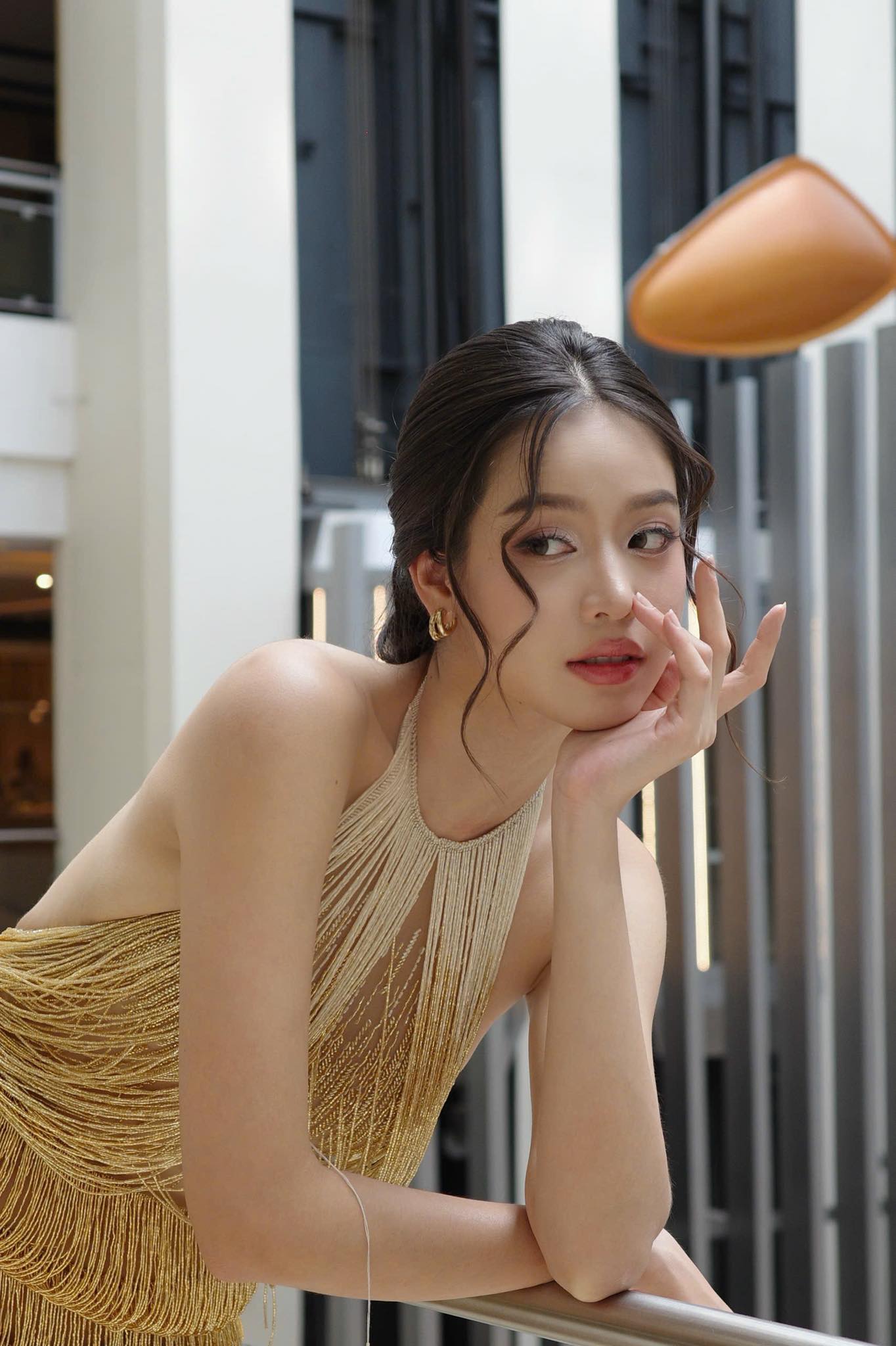 Hoa hậu Việt Nam quê Đà Nẵng nói gì trước khi kết thúc 2 năm nhiệm kỳ? - Ảnh 7. Hoa hậu Việt Nam quê Đà Nẵng nói gì trước khi kết thúc 2 năm nhiệm kỳ? - Ảnh 7.