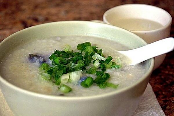 Gia vị 'quốc dân' có mặt trong hầu hết các món ăn Việt, lại là 'lá chắn' tự nhiên bảo vệ phổi và đường hô hấp- Ảnh 3. Gia vị 'quốc dân' có mặt trong hầu hết các món ăn Việt, lại là 'lá chắn' tự nhiên bảo vệ phổi và đường hô hấp- Ảnh 3.