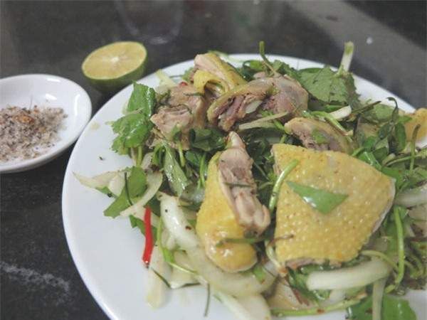 nom-rau-ma-thit-ga-950334-1749784493606-17497844937471262134807.jpg