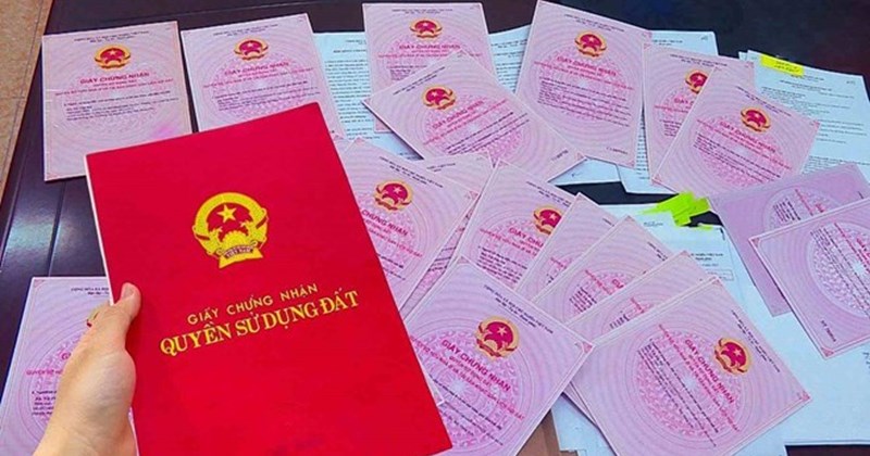 Từ 1/7/2025, người dân làm sổ đỏ lần đầu sẽ được thực hiện ở cấp xã - Ảnh 2.
