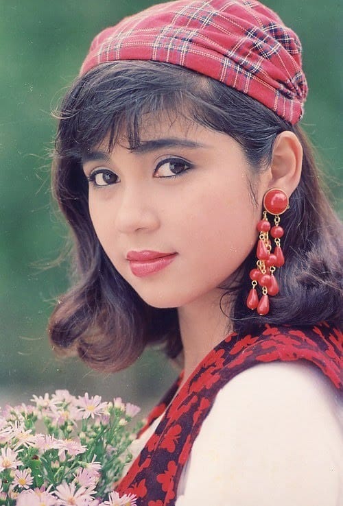 'Nàng thơ' màn ảnh của Lý Hùng giờ có nhan sắc ra sao ở tuổi trung niên? - Ảnh 3. 'Nàng thơ' màn ảnh của Lý Hùng giờ có nhan sắc ra sao ở tuổi trung niên? - Ảnh 3.