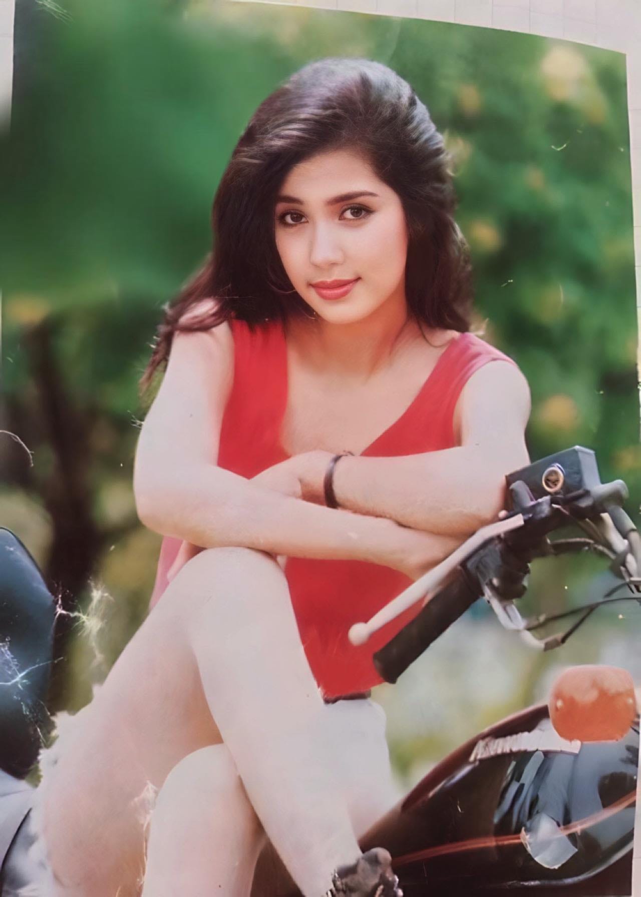 'Nàng thơ' màn ảnh của Lý Hùng giờ có nhan sắc ra sao ở tuổi trung niên? - Ảnh 4.