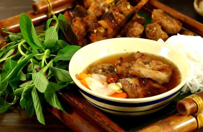 Cây rau thơm trong tô bún lại là 'khắc tinh' của cao huyết áp và cholesterol xấu- Ảnh 2. Cây rau thơm trong tô bún lại là 'khắc tinh' của cao huyết áp và cholesterol xấu- Ảnh 2.