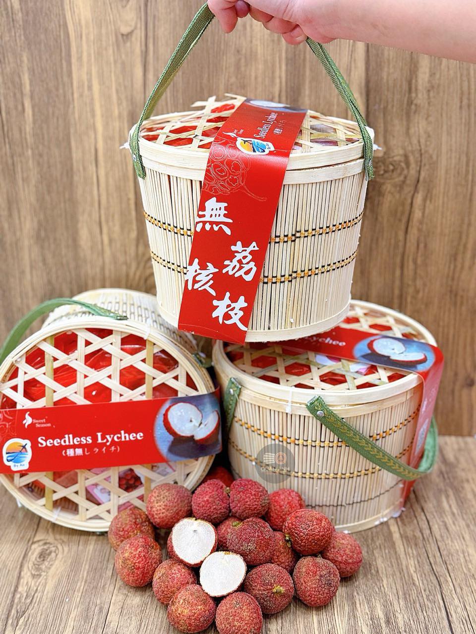 Xuất viện loại vải không hạt giá gần 1 triệu đồng/kg đổ bộ thị trường hoa quả Việt - Ảnh 5.