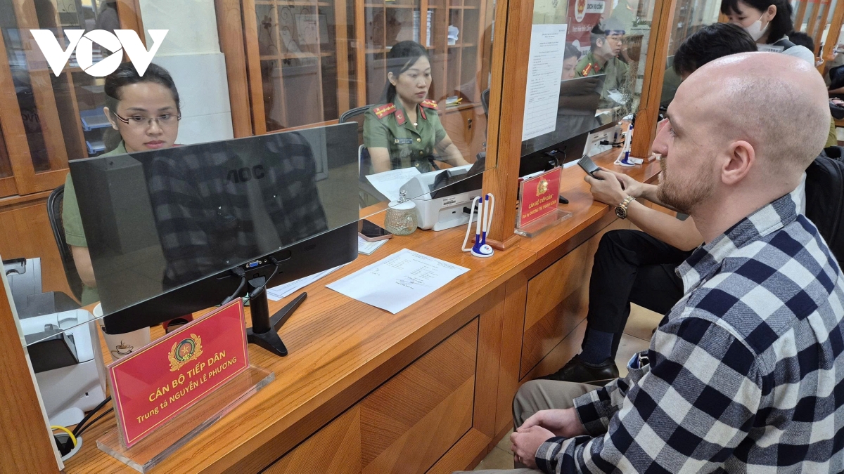 Thủ tục cấp phiếu lý lịch tư pháp nhanh gọn, chỉ 15 phút là có phiếu hẹn - Ảnh 1. Thủ tục cấp phiếu lý lịch tư pháp nhanh gọn, chỉ 15 phút là có phiếu hẹn - Ảnh 1.