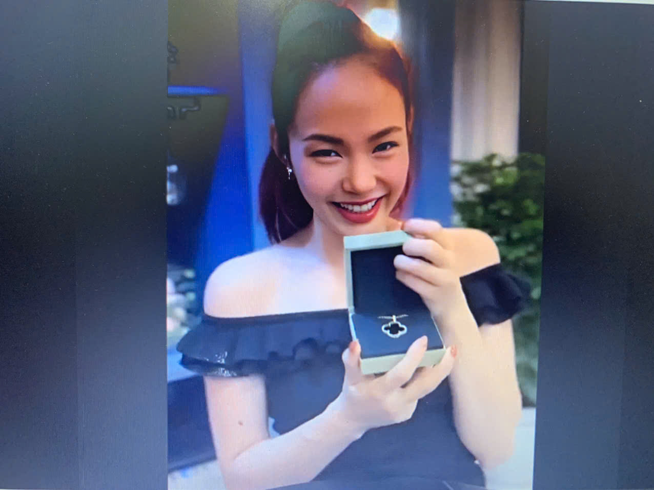 Hé lộ món quà ‘khủng’ chồng tặng trị giá 83 triệu trong ngày sinh của diễn viên - ca sĩ Minh Hằng - Ảnh 2.