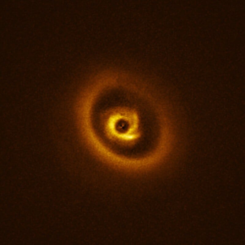 planet-is-born-800x800-17500452646451893929151-1750117551551-17501175516541463416376.jpg