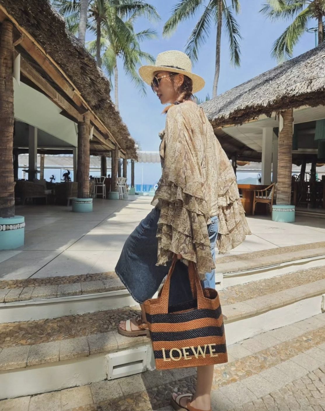 Thanh Hằng diện đồ mùa hè 'cực cháy'- Ảnh 3. Thanh Hằng diện đồ mùa hè 'cực cháy'- Ảnh 3.