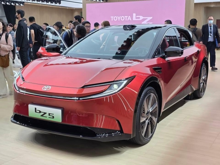 Xe gầm cao SUV hạng B của Toyota giá 414 triệu đồng đẹp long lanh, giá chỉ nhỉnh hơn Kia Morning, Hyundai Grand i10 có gì đặc biệt khi ra mắt tại Trung Quốc?- Ảnh 3. Xe gầm cao SUV hạng B của Toyota giá 414 triệu đồng đẹp long lanh, giá chỉ nhỉnh hơn Kia Morning, Hyundai Grand i10 có gì đặc biệt khi ra mắt tại Trung Quốc?- Ảnh 3.