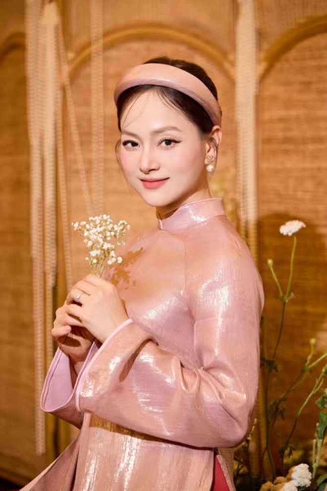 Diễn viên Lan Phương: 'Chồng từng không đồng cảm, tôi đơn độc trong sự kiệt quệ' - Ảnh 6. Diễn viên Lan Phương: 'Chồng từng không đồng cảm, tôi đơn độc trong sự kiệt quệ' - Ảnh 6.