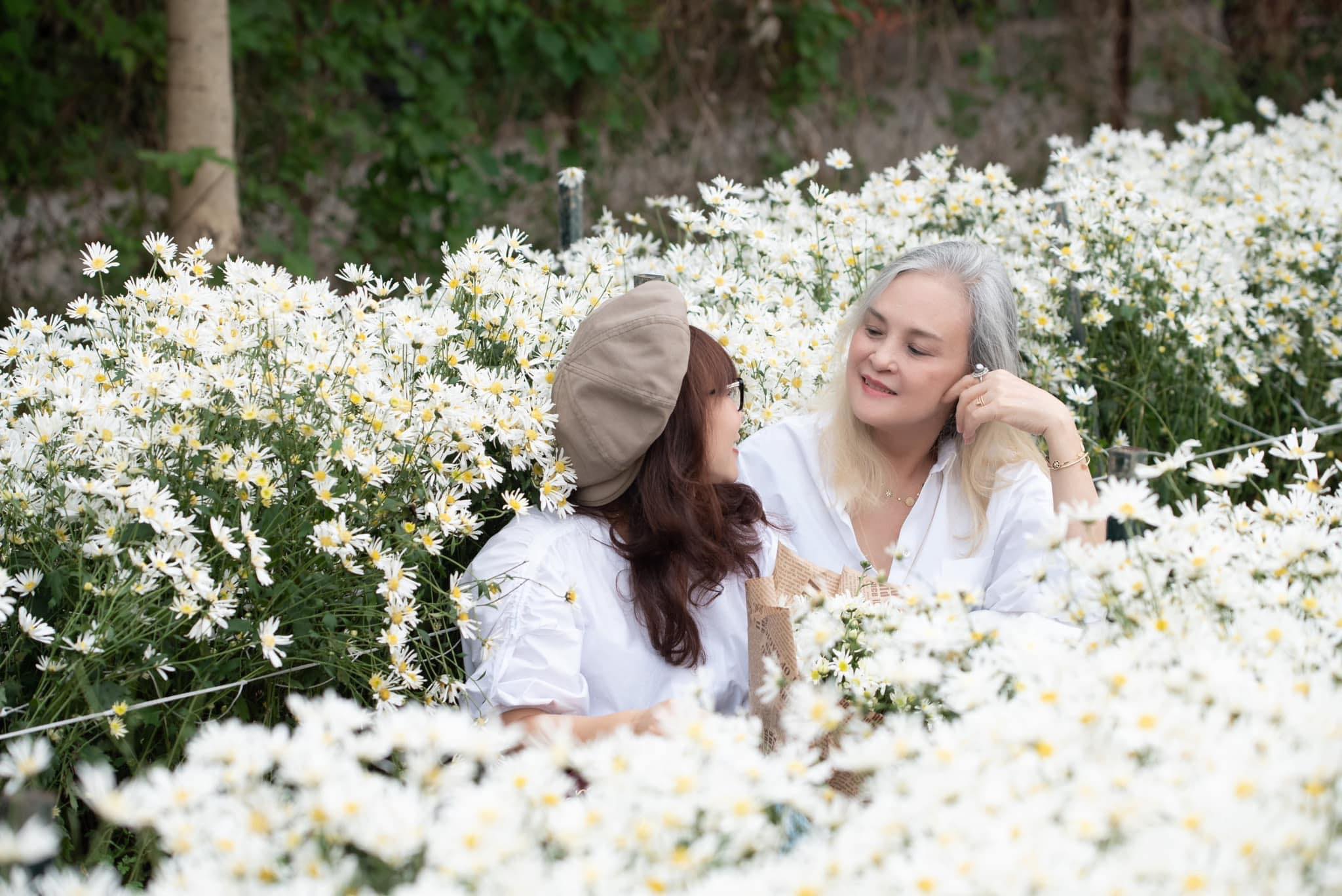 Nữ NSND nổi đình nổi đám thập niên 90 phim 'Tướng về hưu' giờ sắc vóc thay đổi ra sao?- Ảnh 10.