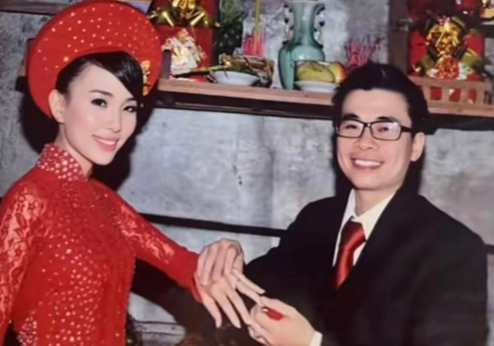 Cô dâu Kiên Giang gây sốt với ảnh đính hôn 14 năm trước, nhan sắc giờ thế nào? - Ảnh 3. Cô dâu Kiên Giang gây sốt với ảnh đính hôn 14 năm trước, nhan sắc giờ thế nào? - Ảnh 3.