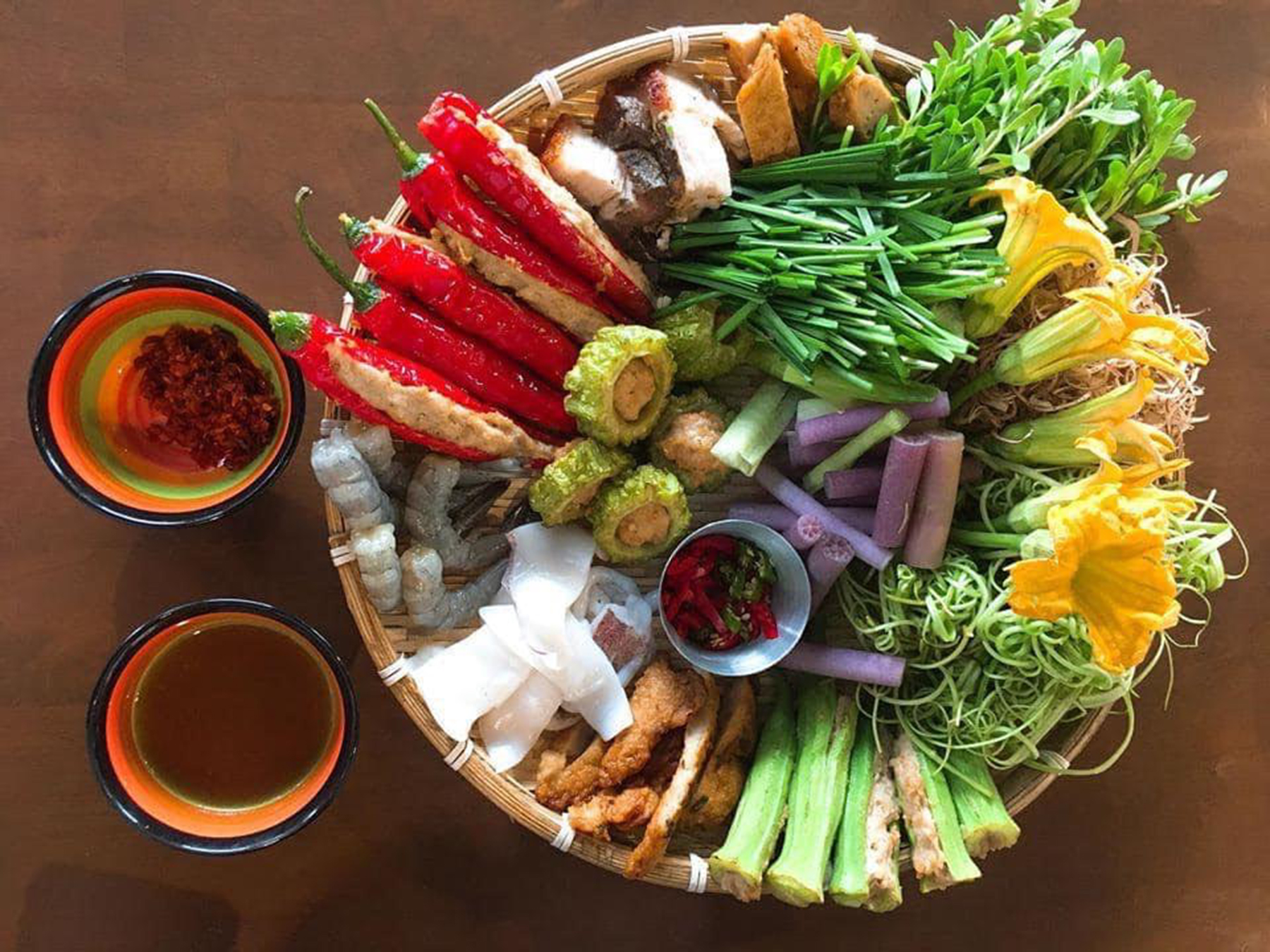 Loại rau sống ăn kèm bún thịt nướng lại có tác dụng ngăn ung thư ruột kết – bạn có đang bỏ lỡ? - Ảnh 6.