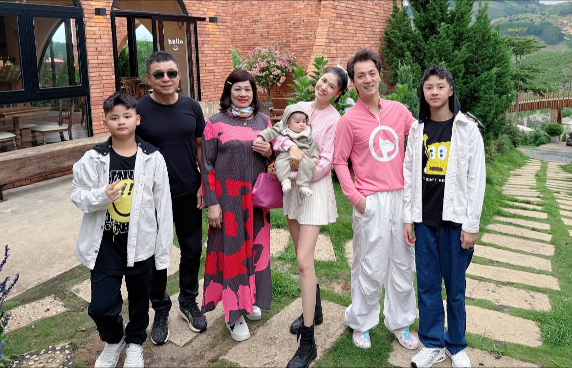 Mẹ ruột Đăng Khôi: Doanh nhân Hà Nội thành đạt, chiến thắng bạo bệnh, tuổi xế chiều hạnh phúc bên con cái- Ảnh 11.