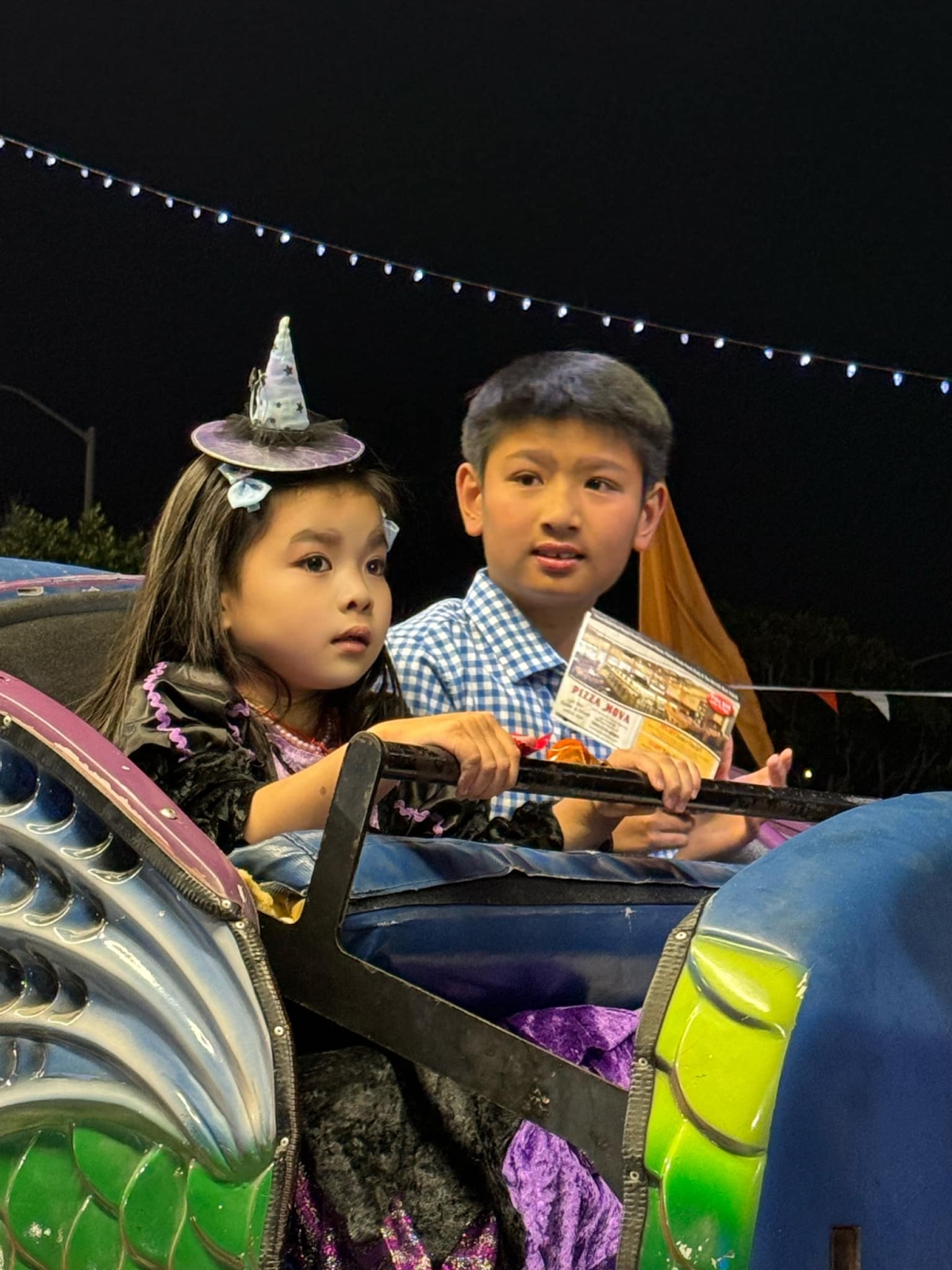 Mẹ đơn thân Nguyễn Hồng Nhung sống sung túc ở Mỹ - Ảnh 4. Mẹ đơn thân Nguyễn Hồng Nhung sống sung túc ở Mỹ - Ảnh 4.