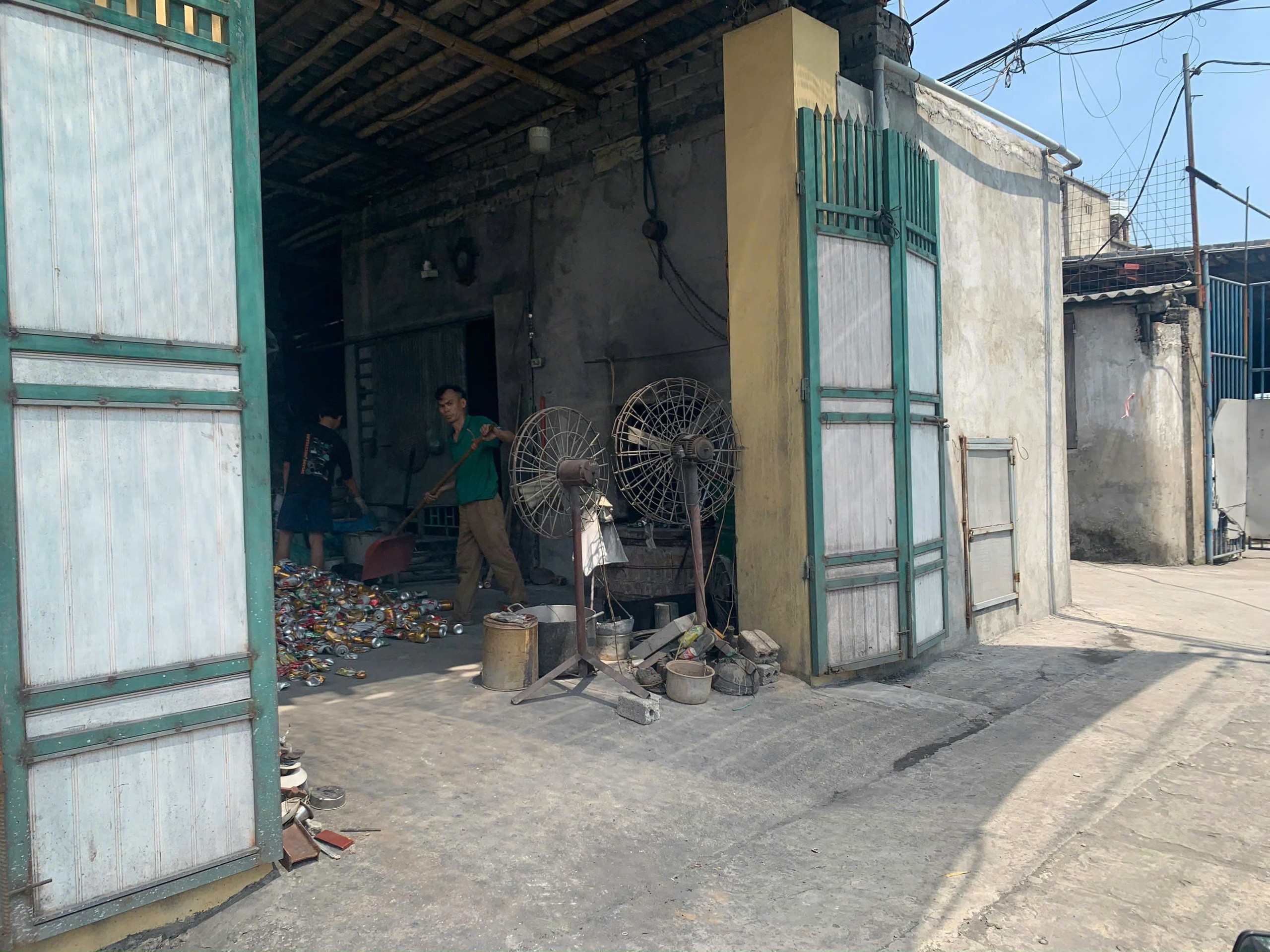 Lo ngại về sức khỏe người dân ở làng tái chế nhôm nổi tiếng tại Nam Định - Ảnh 8.