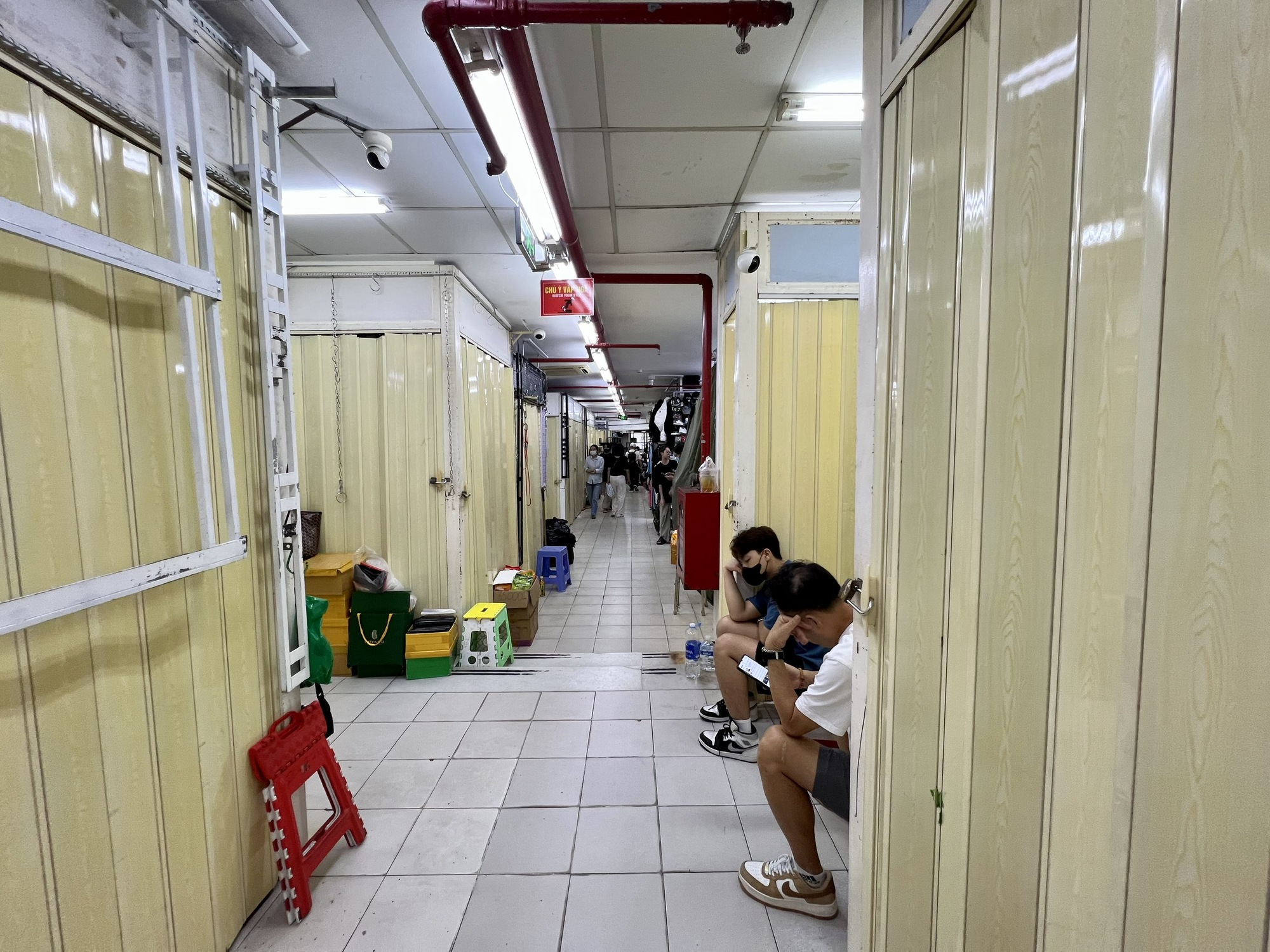 saigon-squaque-17505649351141138136026-1750578824467-17505788247811980720519-1750587056882-17505870578422130637580.jpg