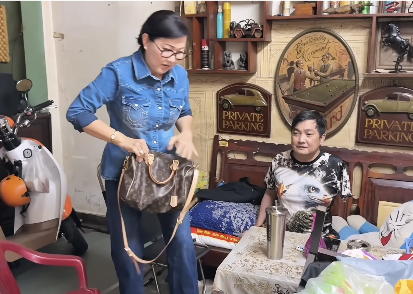 Giọng ca bolero từng bị tai nạn mất một cánh tay, sau 10 năm giờ ra sao?- Ảnh 3. Giọng ca bolero từng bị tai nạn mất một cánh tay, sau 10 năm giờ ra sao?- Ảnh 3.