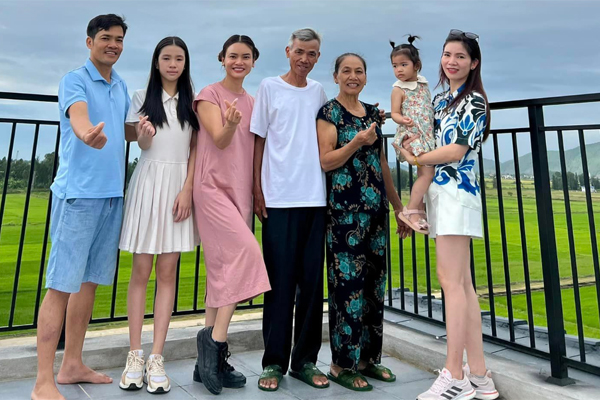 me-ruot-nsnd-pham-phuong-thao-8-17507355171411780421617.jpg