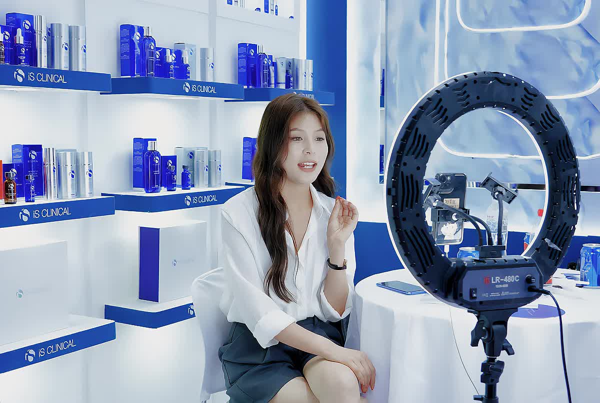 a-guide-to-chinas-top-5-video-livestreaming-platforms-1750894404212-17508944043671371037849.jpg