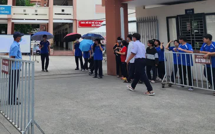 iem-thi-tai-truong-nguyen-huu-huan-5c6e244a-7596-4297-a1d0-75cc638d345c-64108628892565624301507-1750817002188-1750817002354219162992.jpg