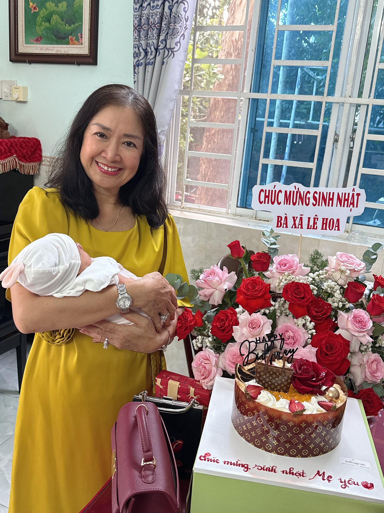 Mẹ ruột Lê Phương quê Trà Vinh ở tuổi hưu có sắc vóc trẻ đẹp, luôn là hậu phương cho con cháu - Ảnh 4.