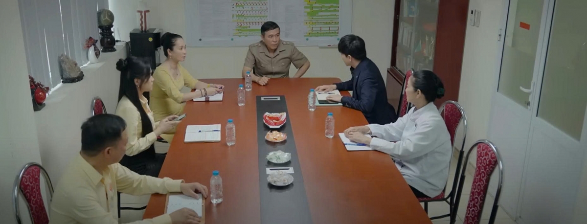 'Dịu dàng màu nắng' tập mới nhất (tập 18): Tuyết bẽ mặt vì bị lộ chuyện đã gây rắc rối cho Phong và Bắc- Ảnh 1.