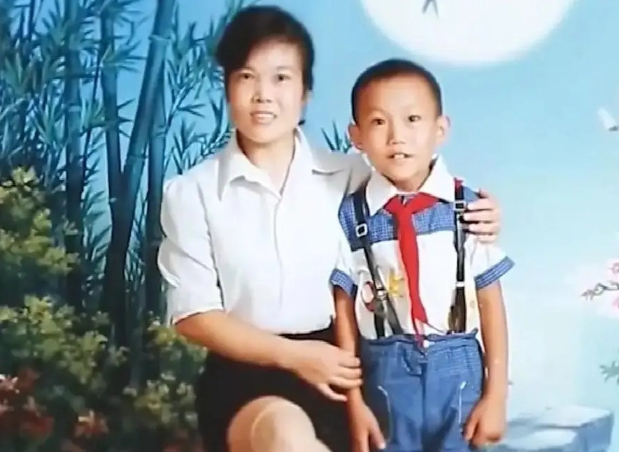 'Em bé' 37 tuổi không biết giặt đồ, hẹn hò 59 lần đều thất bại - Ảnh 1. 'Em bé' 37 tuổi không biết giặt đồ, hẹn hò 59 lần đều thất bại - Ảnh 1.