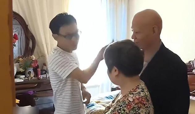 'Em bé' 37 tuổi không biết giặt đồ, hẹn hò 59 lần đều thất bại - Ảnh 5. 'Em bé' 37 tuổi không biết giặt đồ, hẹn hò 59 lần đều thất bại - Ảnh 5.