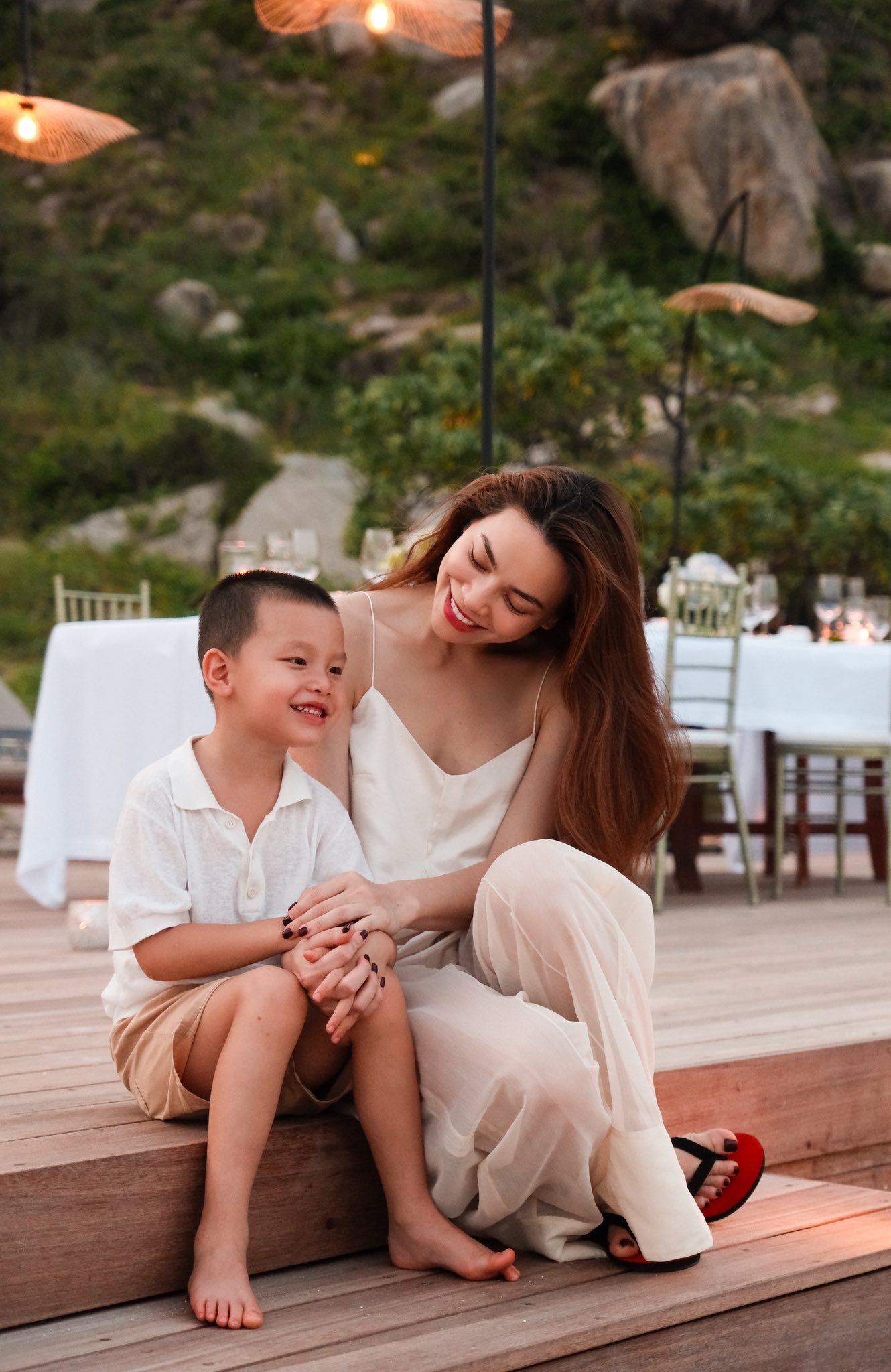 Cặp song sinh nhà Hồ Ngọc Hà gây thương nhớ bởi vóc dáng thừa hưởng từ bố mẹ- Ảnh 10.