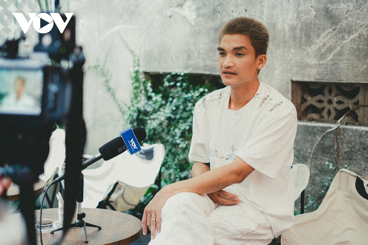 Mạc Văn Khoa: "Tôi không phải đại gia bún đậu như lời đồn" - Ảnh 1. Mạc Văn Khoa: "Tôi không phải đại gia bún đậu như lời đồn" - Ảnh 1.