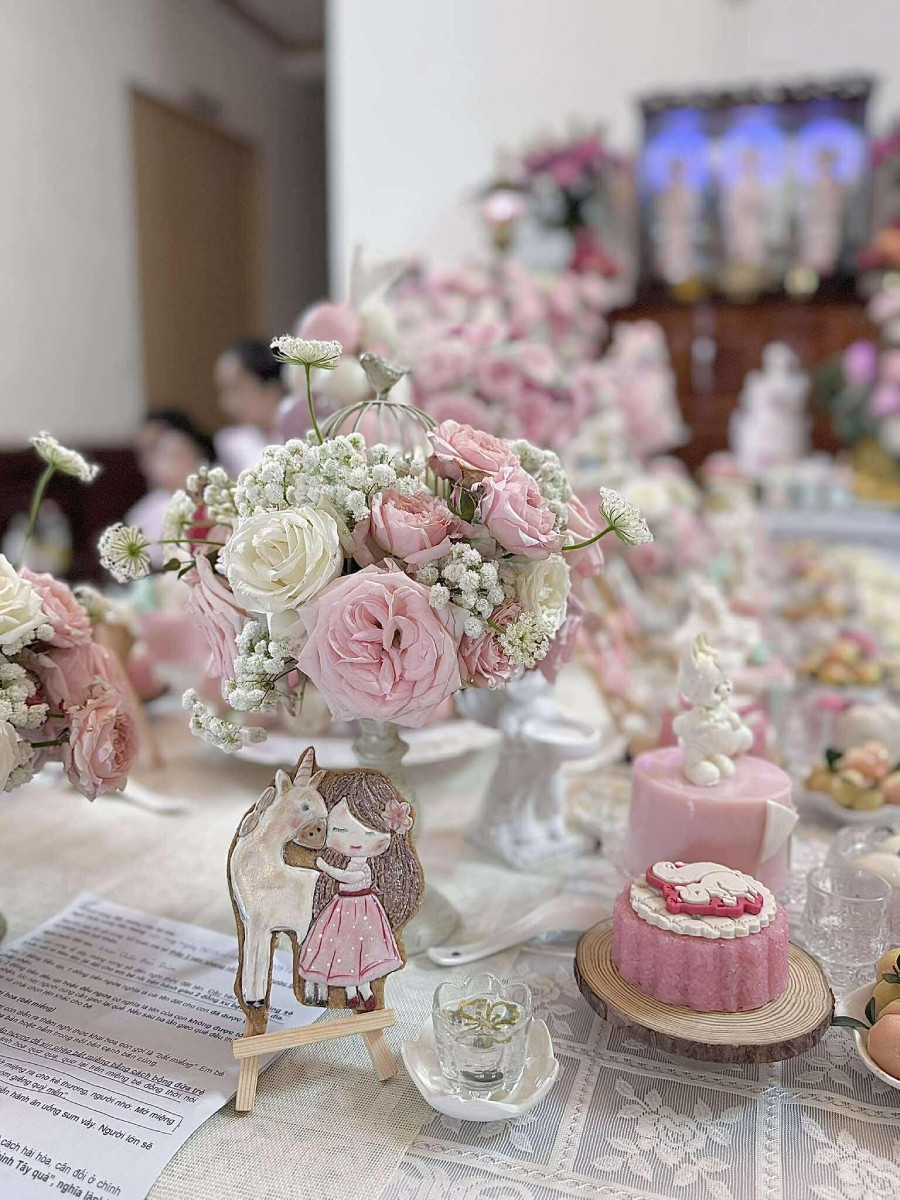 Mẹ 5 con, 2 bé bại não và hành trình mưu sinh từ những mâm lễ thôi nôi - Ảnh 8. Mẹ 5 con, 2 bé bại não và hành trình mưu sinh từ những mâm lễ thôi nôi - Ảnh 8.