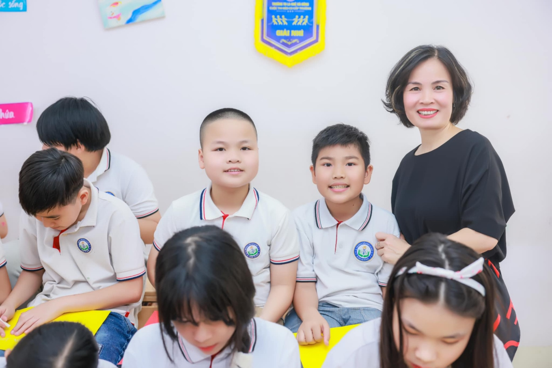 Nam sinh thi đỗ 6 trường THCS, là thủ khoa 2 trường ‘hot’ ở Hà Nội - Ảnh 2. Nam sinh thi đỗ 6 trường THCS, là thủ khoa 2 trường ‘hot’ ở Hà Nội - Ảnh 2.