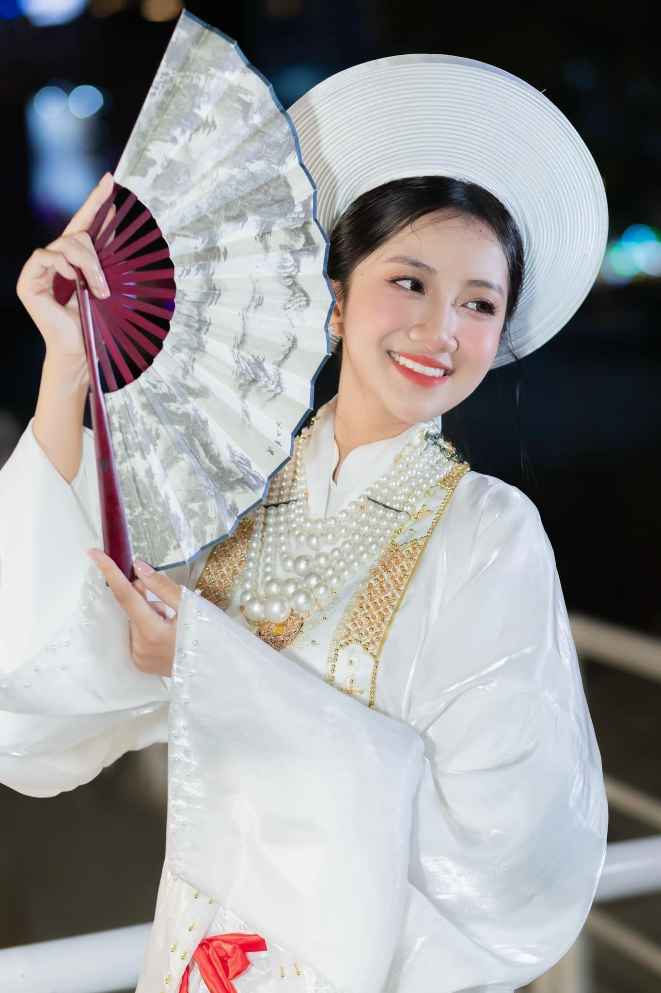 Nhan sắc đời thường của tân Hoa hậu Việt Nam 2024 Hà Trúc Linh - Ảnh 14. Nhan sắc đời thường của tân Hoa hậu Việt Nam 2024 Hà Trúc Linh - Ảnh 14.