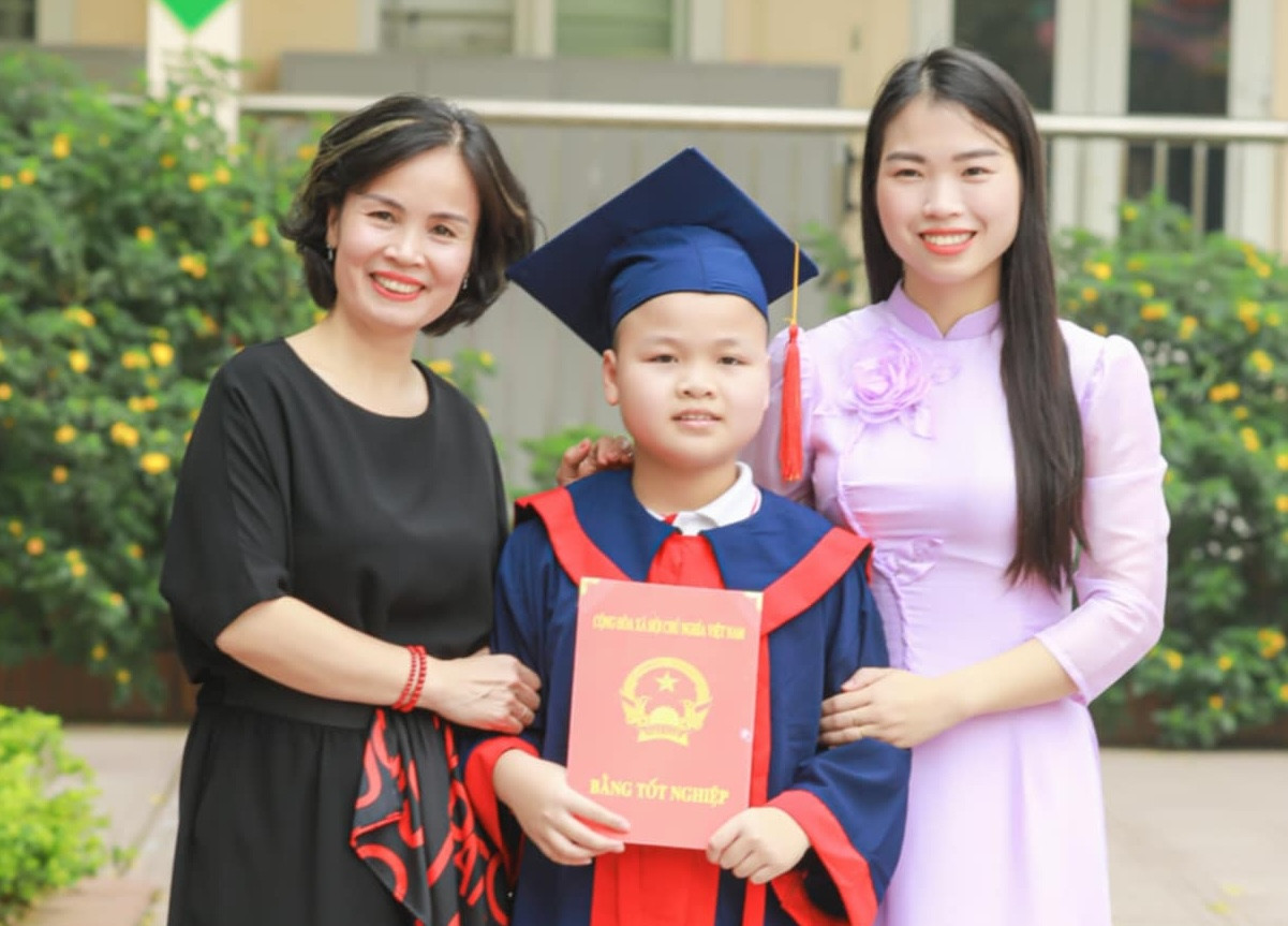 Nam sinh thi đỗ 6 trường THCS, là thủ khoa 2 trường ‘hot’ ở Hà Nội - Ảnh 3. Nam sinh thi đỗ 6 trường THCS, là thủ khoa 2 trường ‘hot’ ở Hà Nội - Ảnh 3.