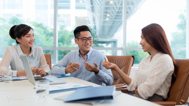 62 tuổi nghỉ hưu, tôi mới hiểu: Nói ít nơi công sở đôi khi quý hơn giỏi giang- Ảnh 2. 62 tuổi nghỉ hưu, tôi mới hiểu: Nói ít nơi công sở đôi khi quý hơn giỏi giang- Ảnh 2.