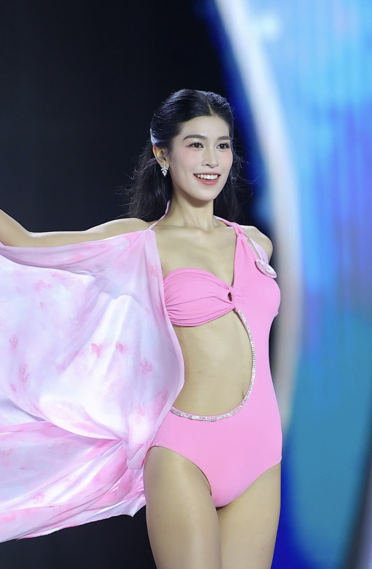 Nữ sinh 19 tuổi gây tranh cãi nhất Hoa hậu Việt Nam dừng chân ở vị trí nào?- Ảnh 4.