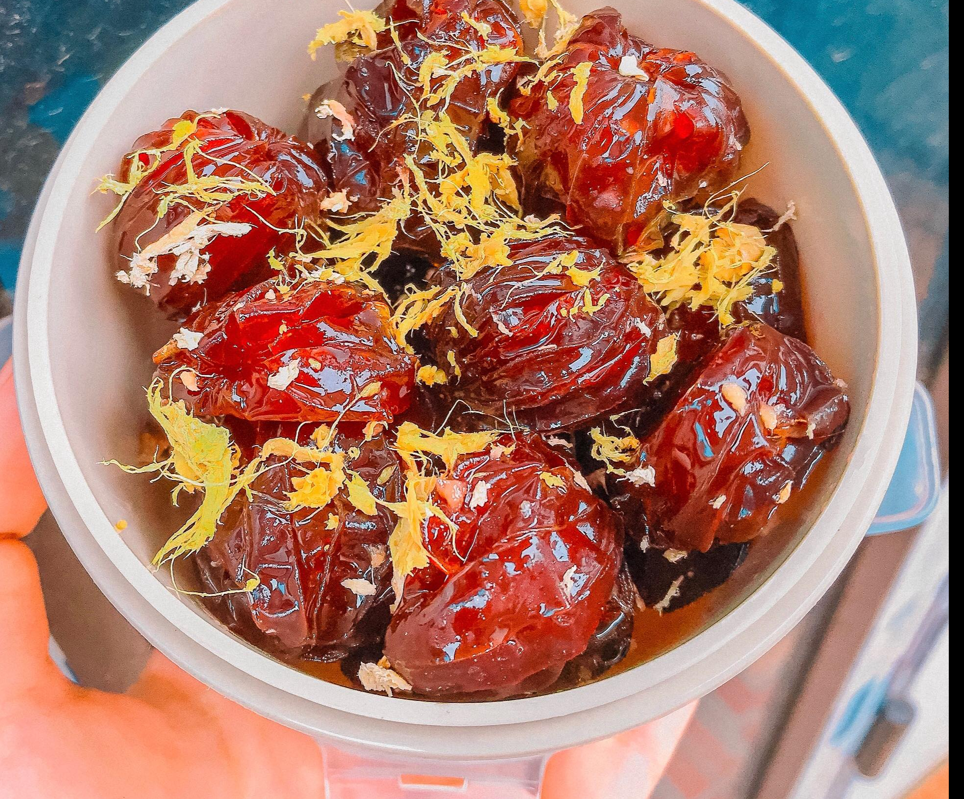 ទាញយកអត្ថប្រយោជន៍ពីរដូវផ្លែព្រូន ធ្វើម្ហូប plum ដ៏ឆ្ងាញ់នេះ - រូបថត ៨. Tranh thủ đang mùa quả mận chín, làm ngay món mận ‘ngon bá cháy’ này - Ảnh 8.